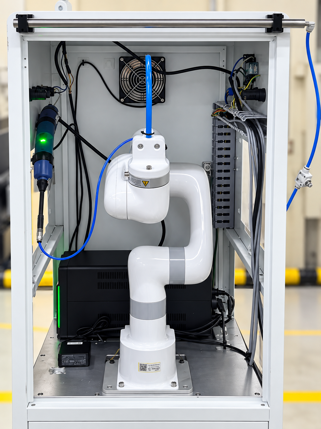 Robot de inspección de fugas en unidades exteriores de aire acondicionado